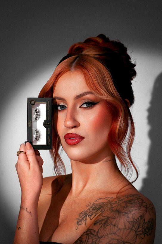 Black Hair Light - Tanned Complexion Full Glam - KASH Beauty