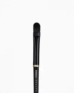 K09 Concealer Brush - KASH Beauty
