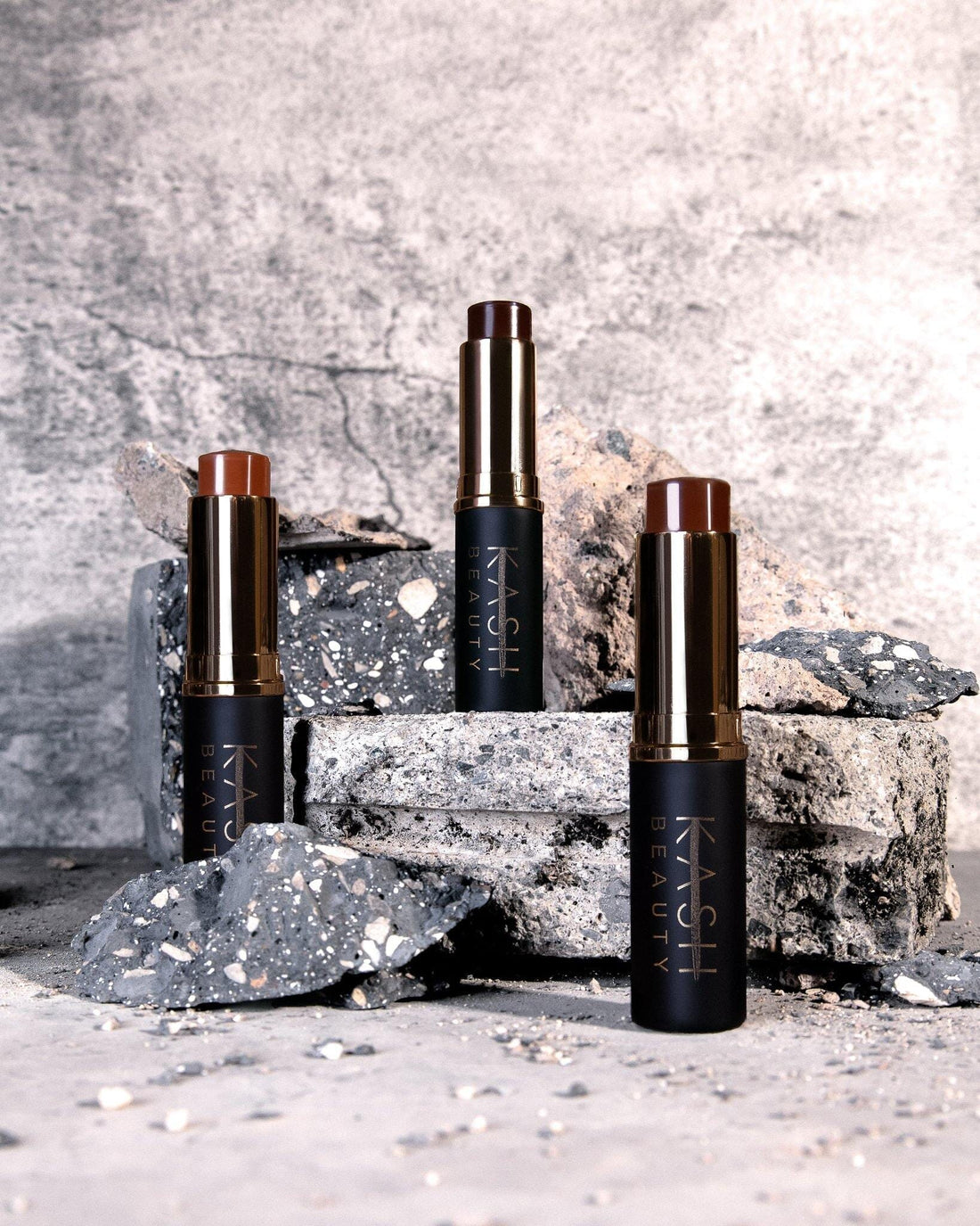 Kash Beauty Sculpt Collection is here to achieve your glow featuring an array of buttery cream sculpting sticks, that impart a natural, glowing sheen onto the skin. - KASH Beauty