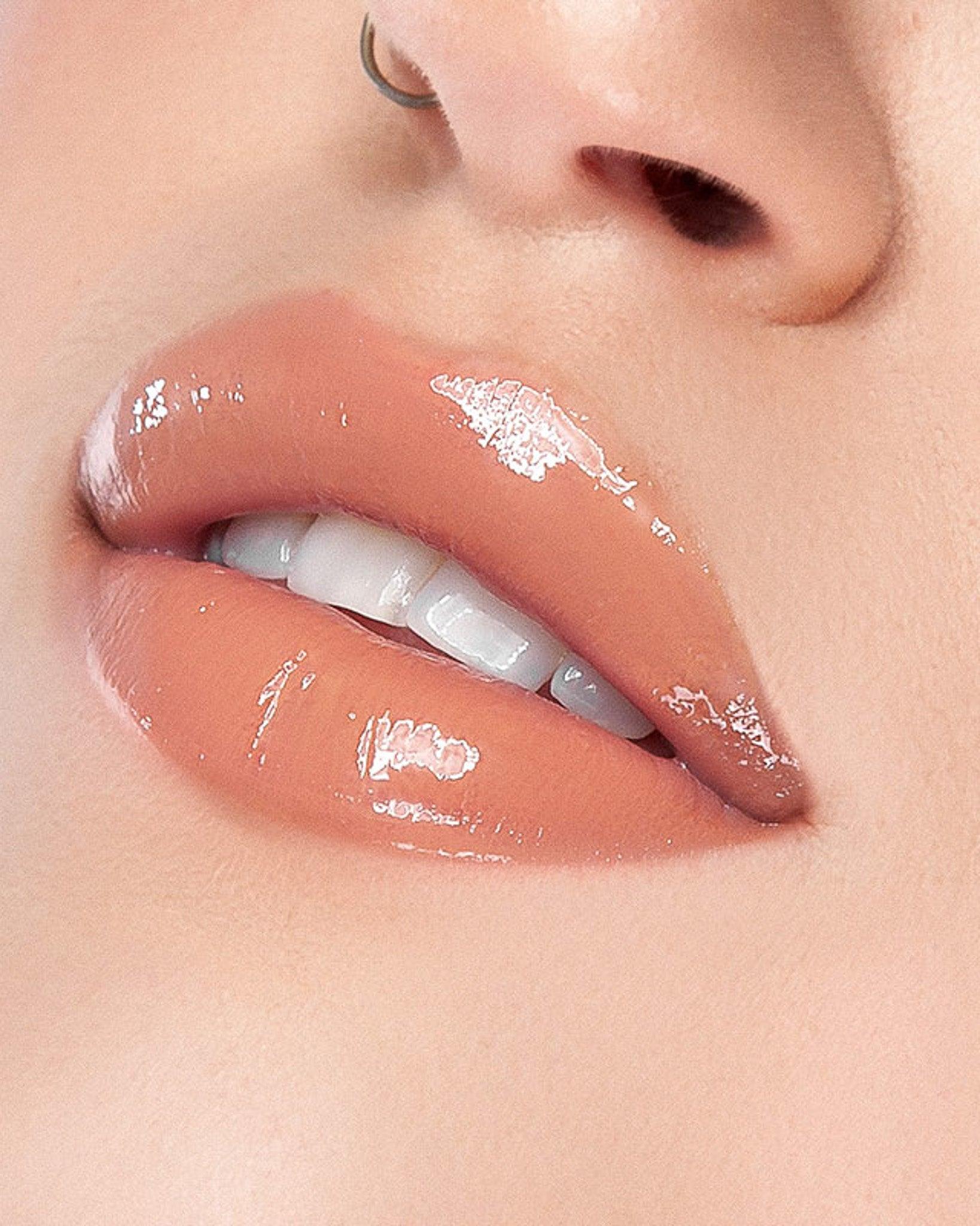 Classic Nude Lipgloss - KASH Beauty