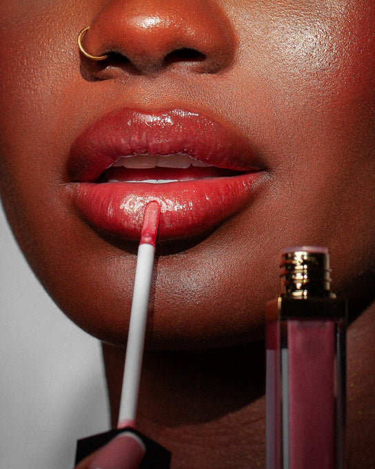 Rose Light Lip Gloss - KASH Beauty
